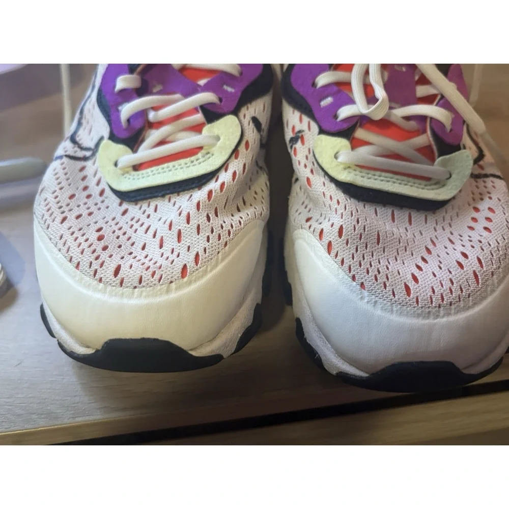 Nike React‎ Sneakers Shoes 5.5Y White Casual Running Walking DMSX CD6888-102